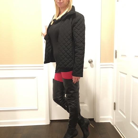 Meet your Poshers Dave and Linda - Picture 11 of 11